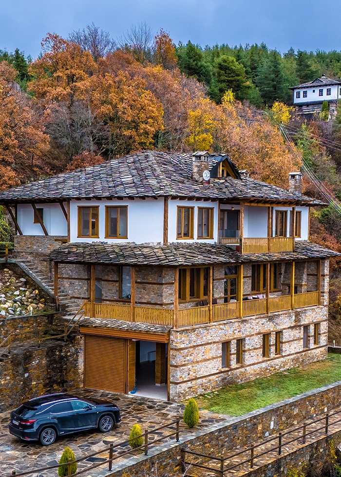 Уникално имение в с. Лещен